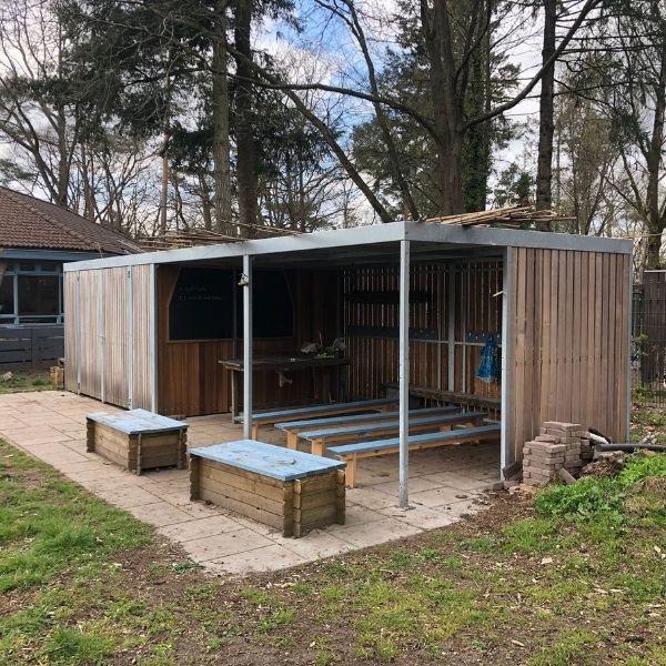 104021 berging overkapping buitenlokaal buitenklas